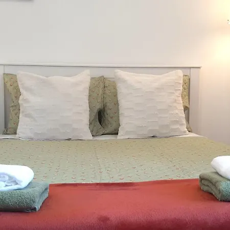 Homestay Sao Martinho Lisbon